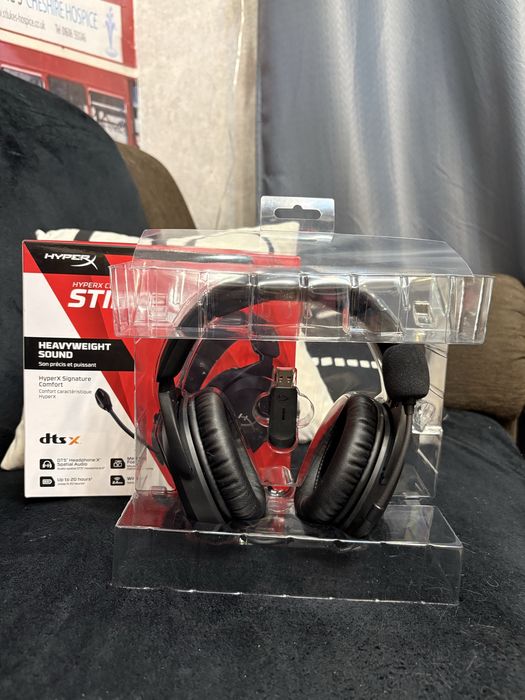 Продаю наушники HyperX Cloud Stinger 2