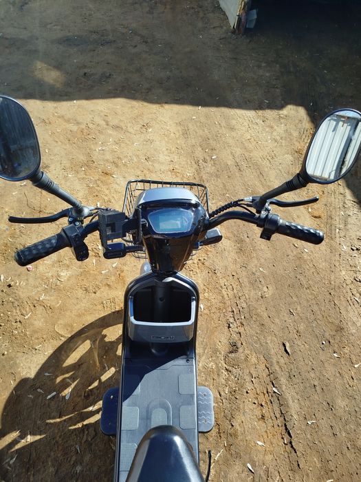 Продам электро скутер СК 8