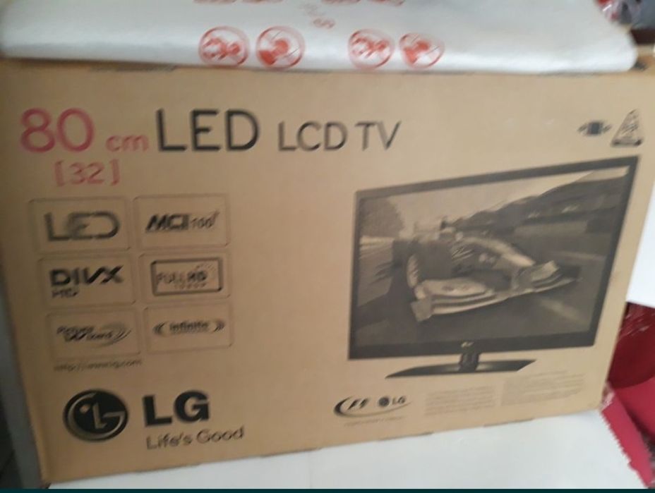 Продавам нов LED телевизор LG.
