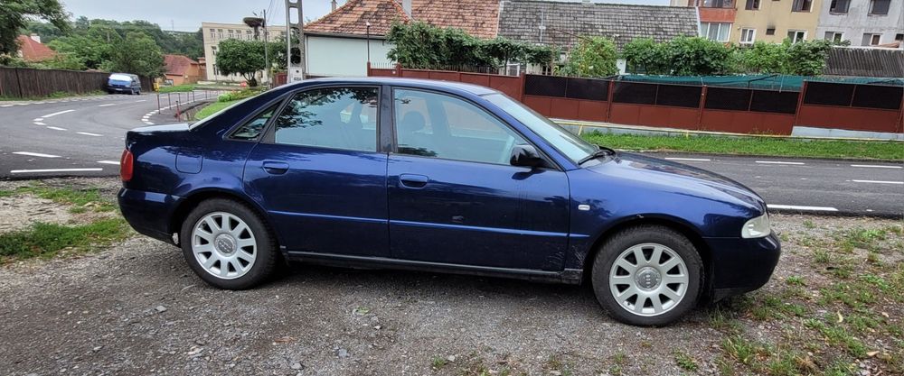 AUDI A4 2001 — imagine 3