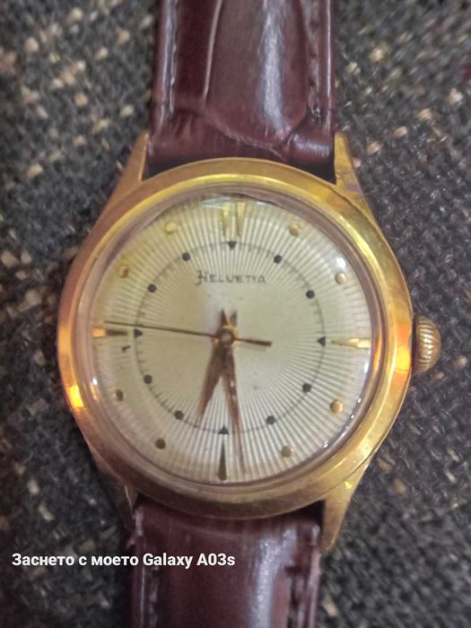 Часовник Helvetia