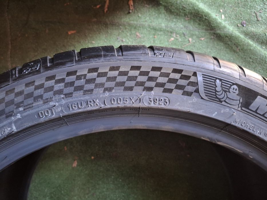 305 35 20 Michelin DOT 2023 vara NOI