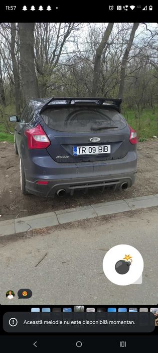 FORD Focus 2011 — imagine 5