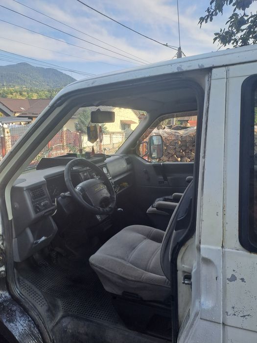 Vând camionetă Volkswagen 4x4