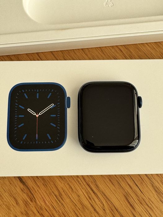 Apple Watch Series 6, Smart watch