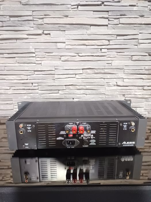 Amplificator Alesis RA 150