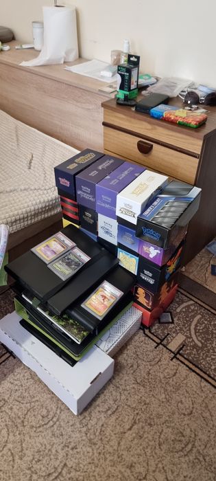 Pokemon TCG колекция