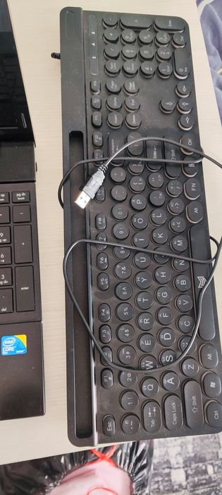 Продам ноутбук hp