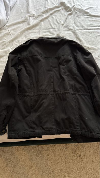 Geaca Levi’s neagra