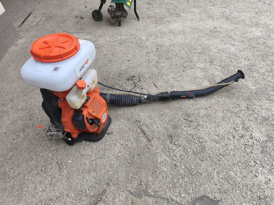 Atomizor de stropit pomi