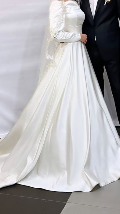 Продается свадебное платье