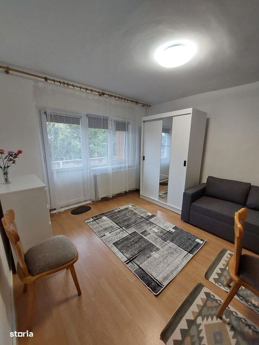 Garsoniera decomandata Brazda( fostul somaj)