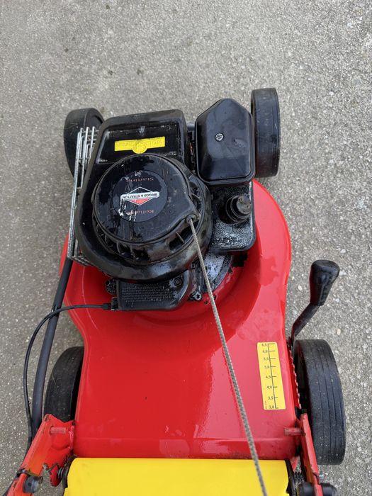 Бензинова косачка за трева WOlf  Garten