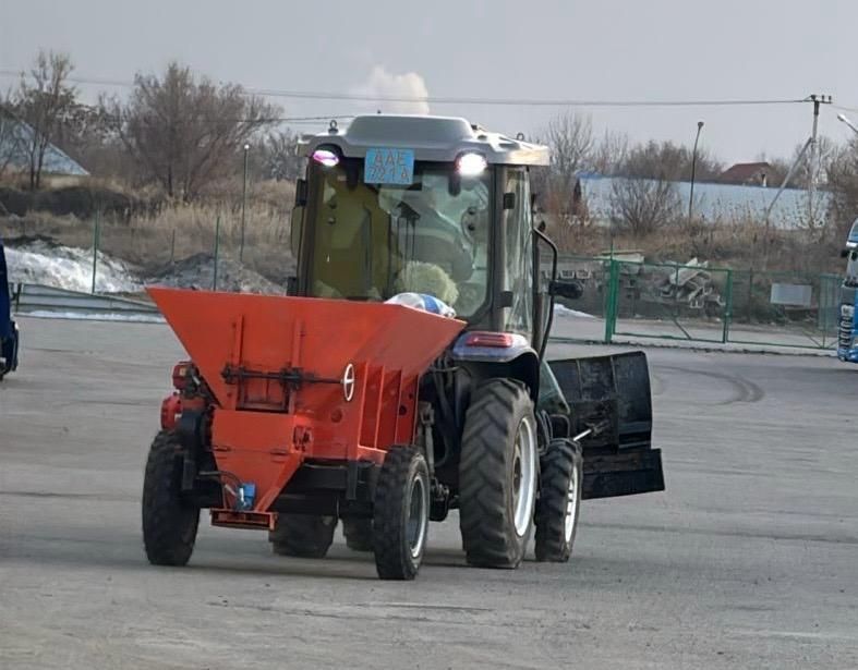 Продам 2 трактора производства Китай