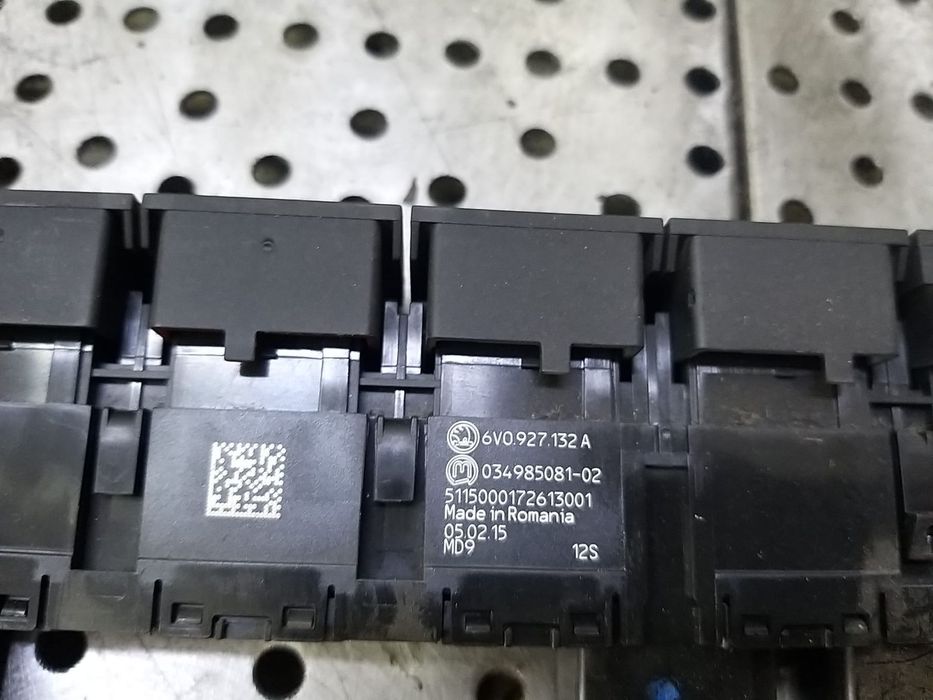 Panou butoane skoda fabia 3 nj 6v0927132a 03498508102