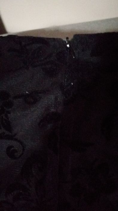 Rochie neagra catifea si dantela 38