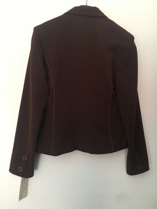 Нов Дамски костюм тъмно кафяв