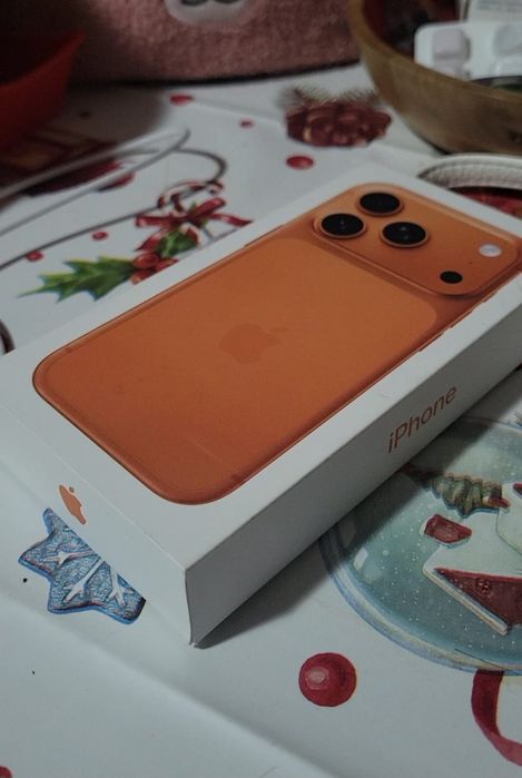 17 Pro 256gb, 22 cicluri full box