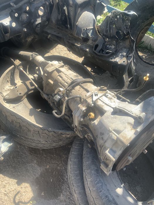 Продам каробку на субару 2,5