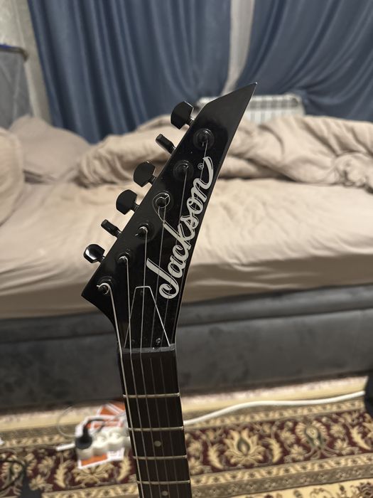 Электрогитара Jackson