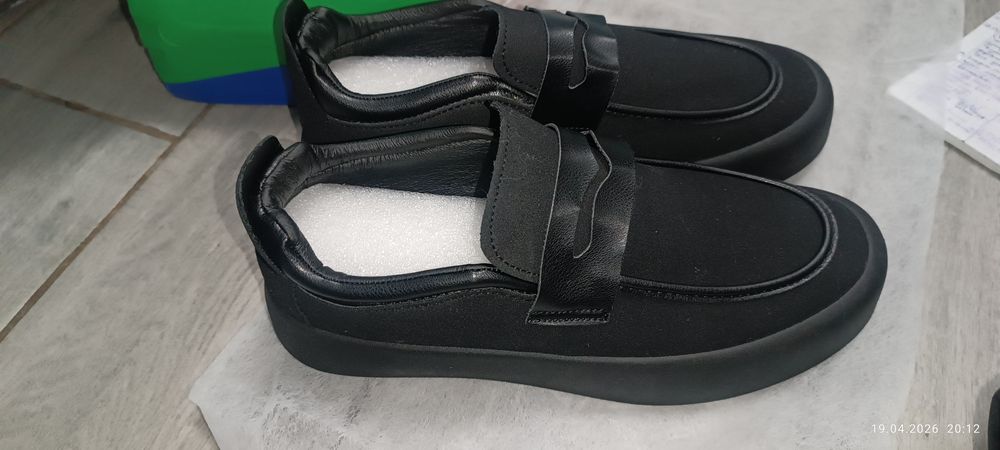 Кроссовки  41р туфли