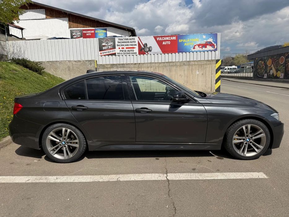 BMW Seria 3 BMW F30 328i xDrive