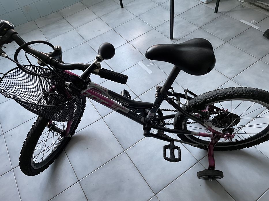 Намалям- Велосипед Drag Hacker с допълнителни стрснични колелета