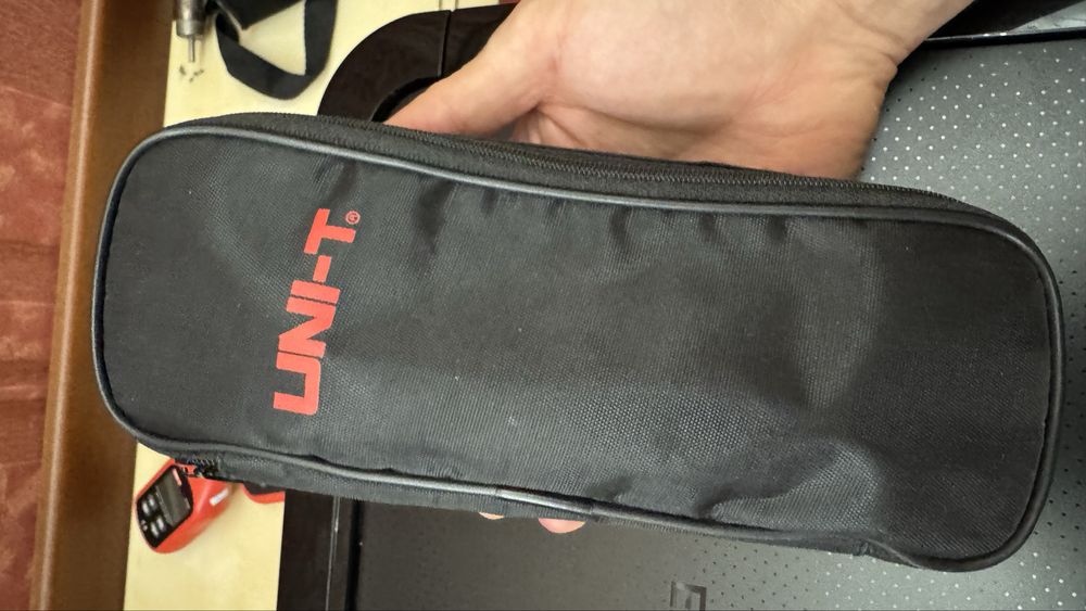 Мультиметр Uni-t UT203