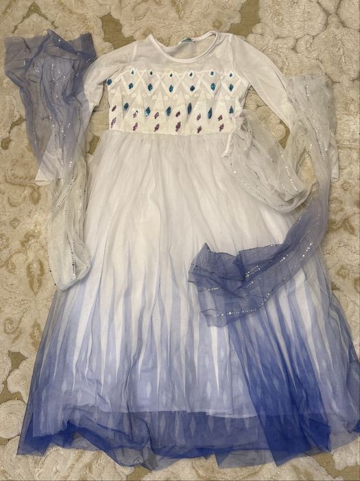 Продам детские вечерние платья!