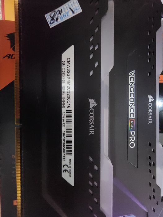 Оперативная память Corsair Vengeance ddr4 32gb