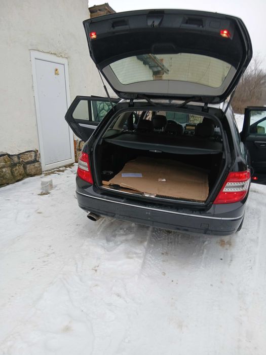 Продавам с всичко платено