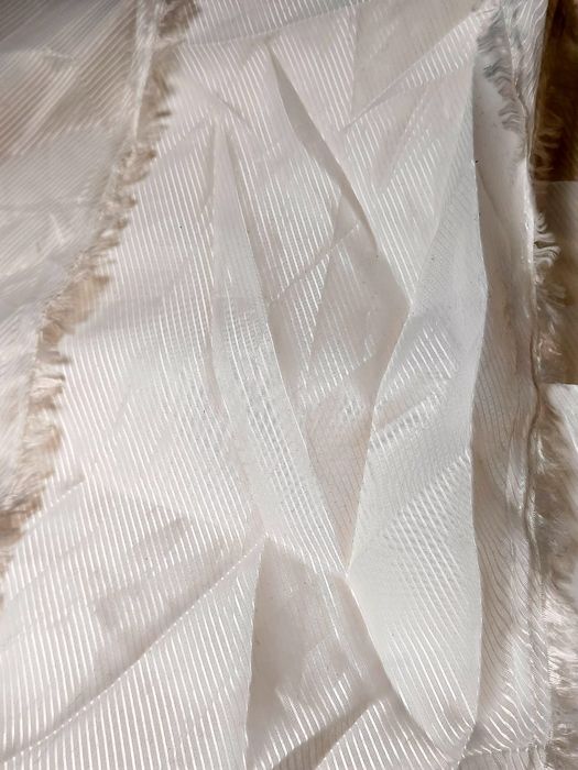 Материалы разные Атлас, Шёлк, Флиз, Бархат.