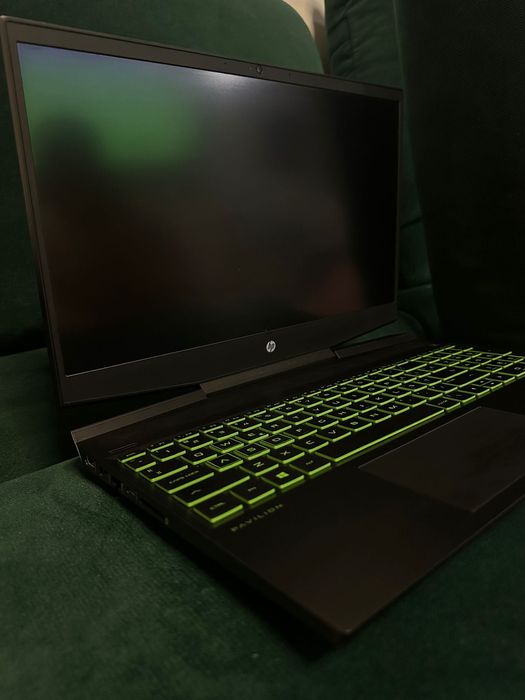 Vând HPPavilion15-dk2042nq în stare foarte buna Mai multe detalii wapp