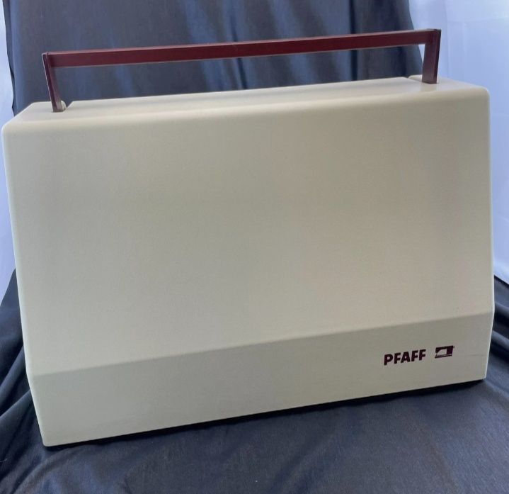 Masina de cusut  PFAFF