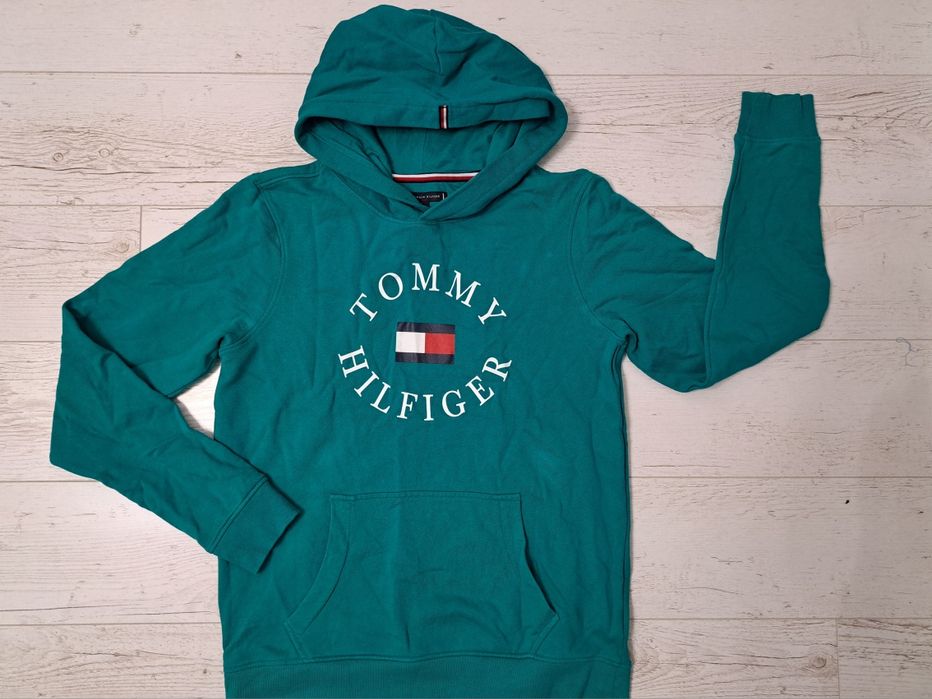 Tommy Hilfiger-Ориг. Суичър