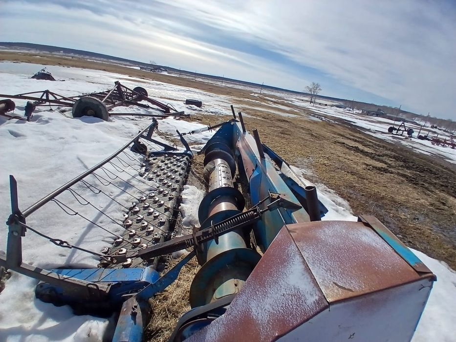 Продам комбайн Енисей