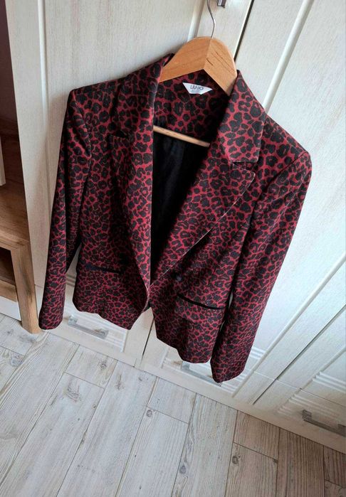 Оригинално сако на LIU-JO