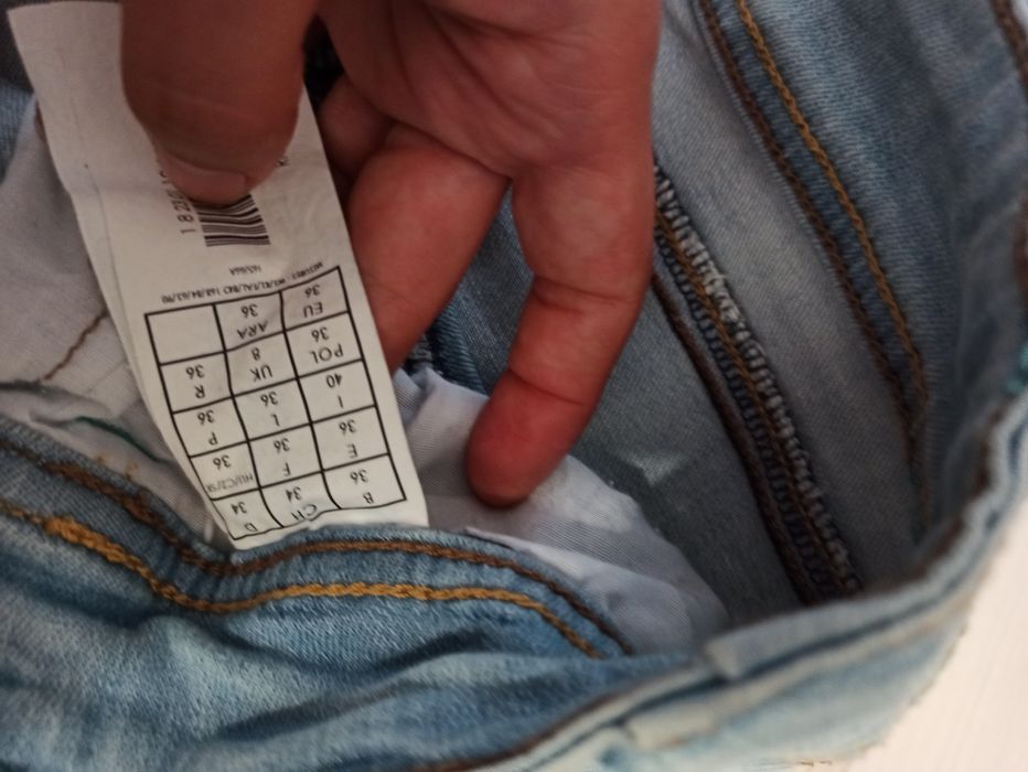 Pantaloni scurți jeans damă