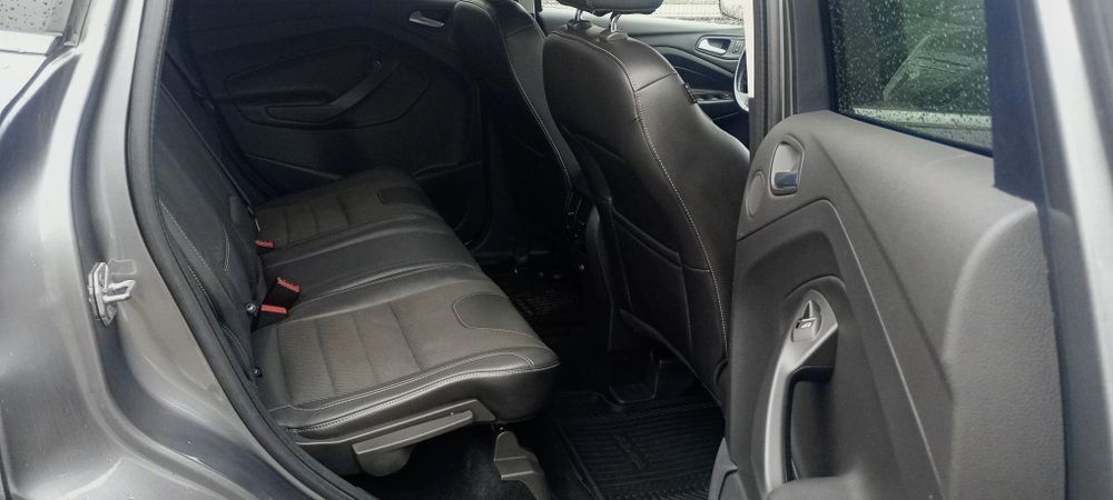 Ford Kuga 4x4 model Titanium Inm Ro 2026