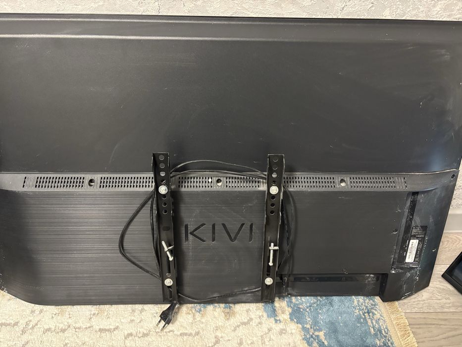телевизор Kivi 43 дюйм