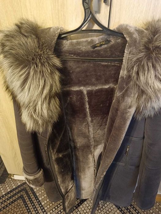 Продам дублёнку женскую