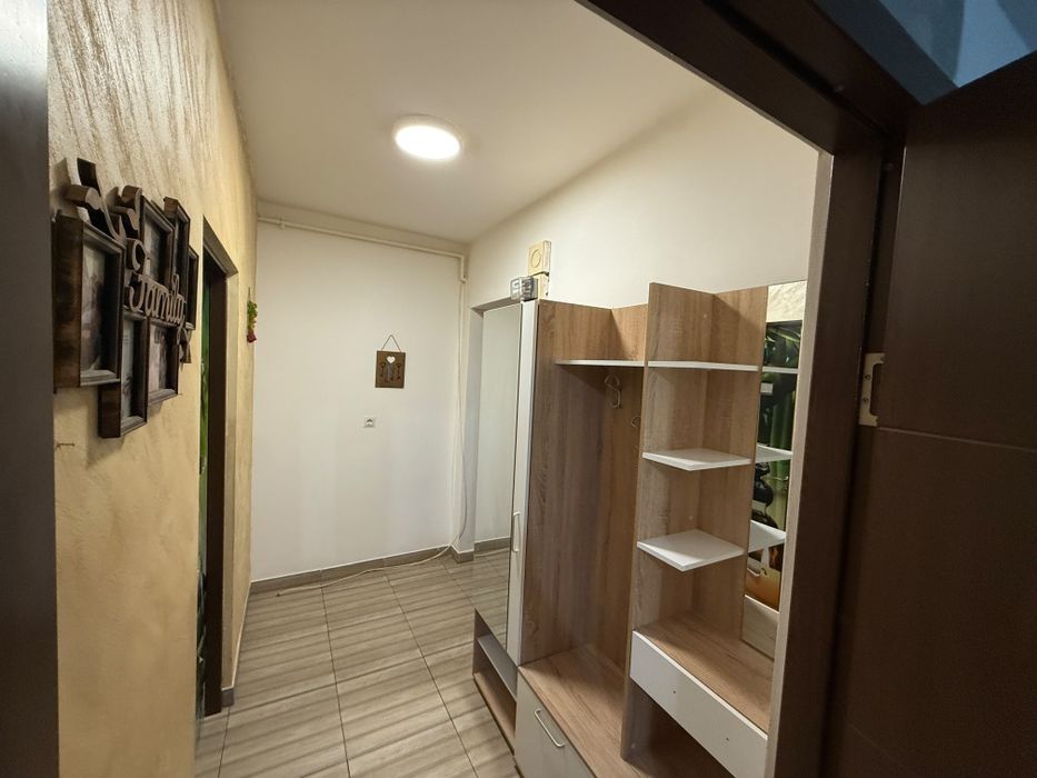 Apartament de închiriat