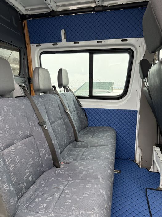 Mercedes Sprinter 5 Locuri Marfa lung Euro 5