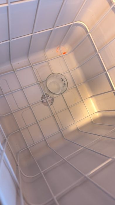 Хладилна чанта  

с компресор 12V и 230 волта замразяване и охлаждане - 40L - сив

с компресор 12V и 230 волта замразяване и охлаждане - 40L - сив