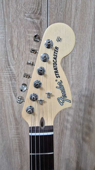 Fender FSR American Performer Stratocaster