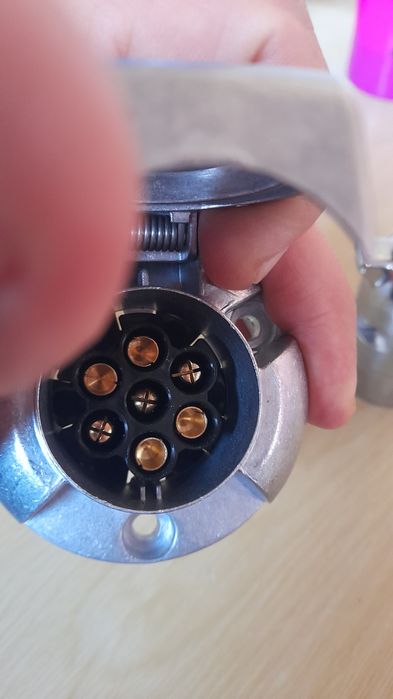 Priza masina pentru remorca