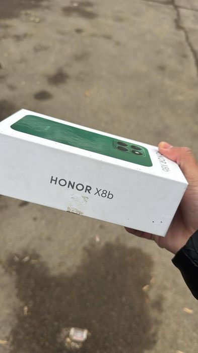 Honor x 8b в отличном состоянии
