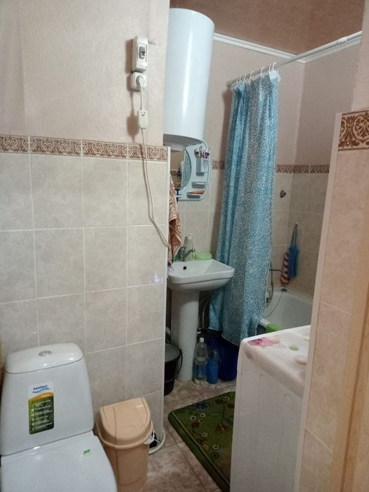 Продаётся 2 комнатная квартира.