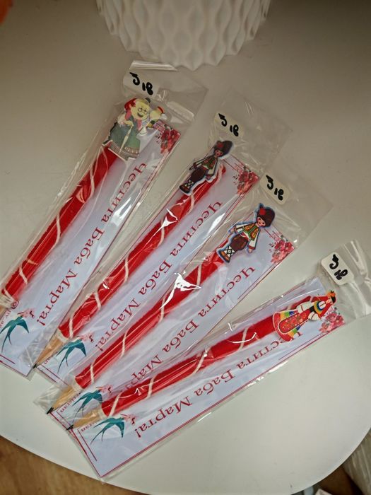 Ръчно изработени мартеници за дома