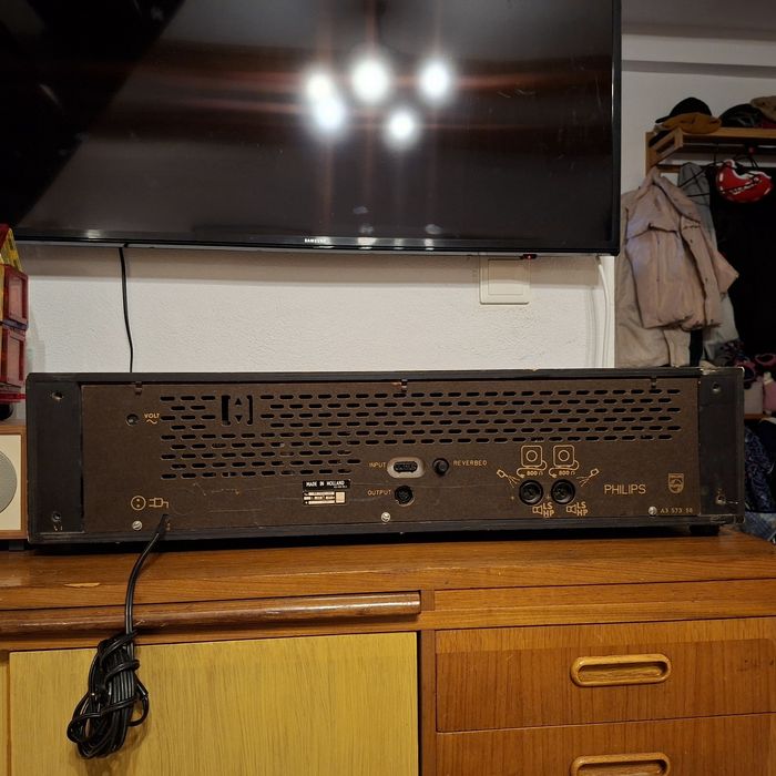 Amplificator pe lămpi Philips